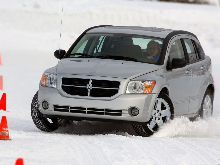  Dodge Caliber 2006 года  (фото 23 из 30)